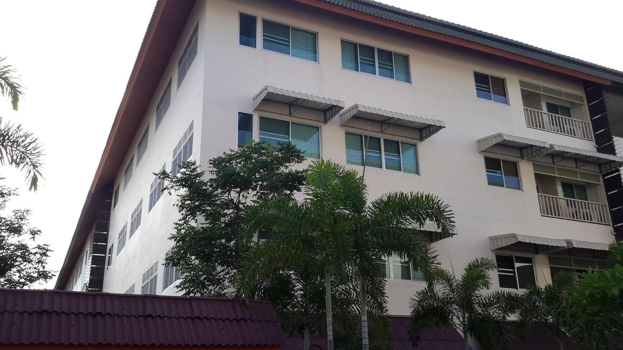 Jomtien Morningstar Guesthouse Екстер'єр фото