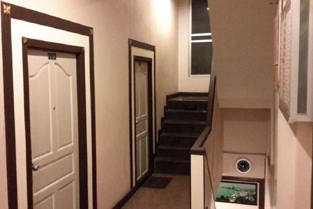 Jomtien Morningstar Guesthouse Екстер'єр фото