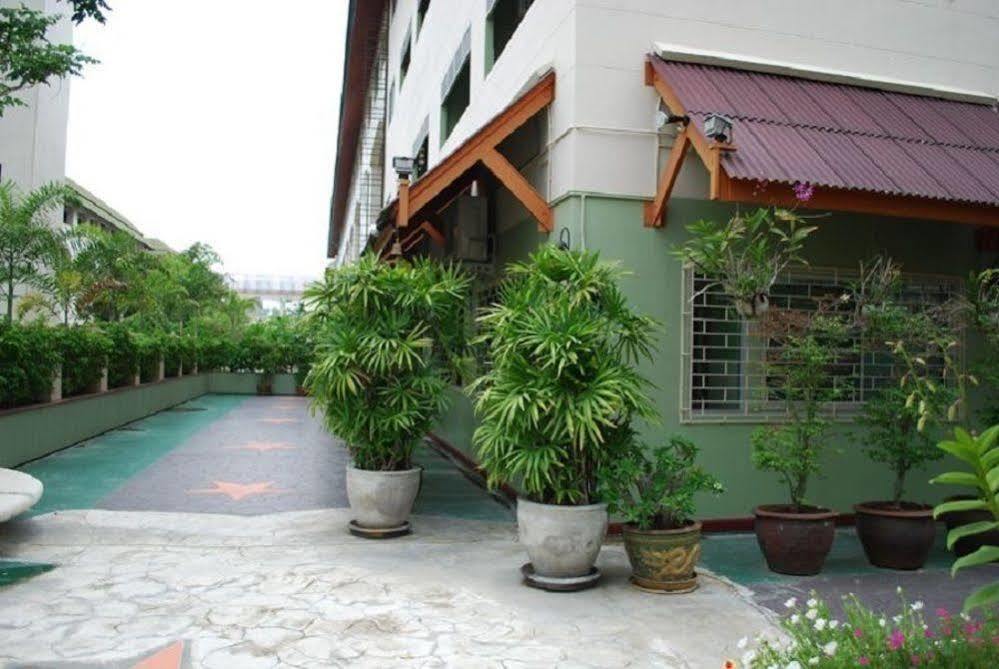 Jomtien Morningstar Guesthouse Екстер'єр фото